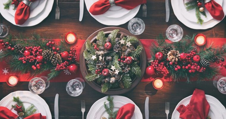 Pôr a mesa no Natal: muitas ideias, também faça você mesmo